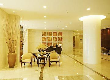Hotel Howard Johnson Zhangjiang 5*